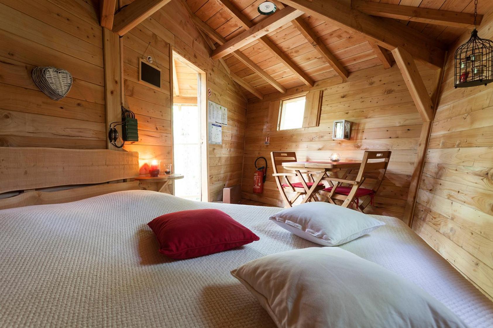 Les Cabanes De Fontfroide Saint-Antoine  Extérieur photo