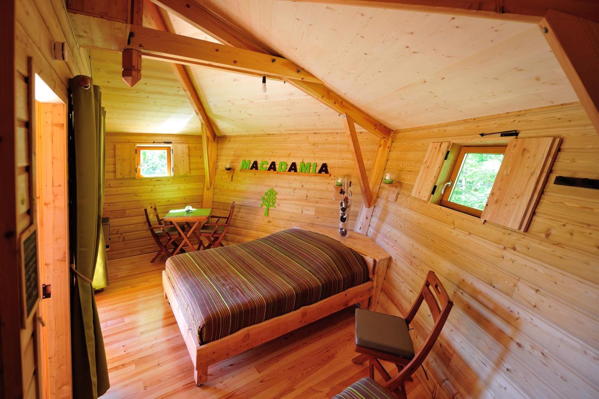 Les Cabanes De Fontfroide Saint-Antoine  Extérieur photo